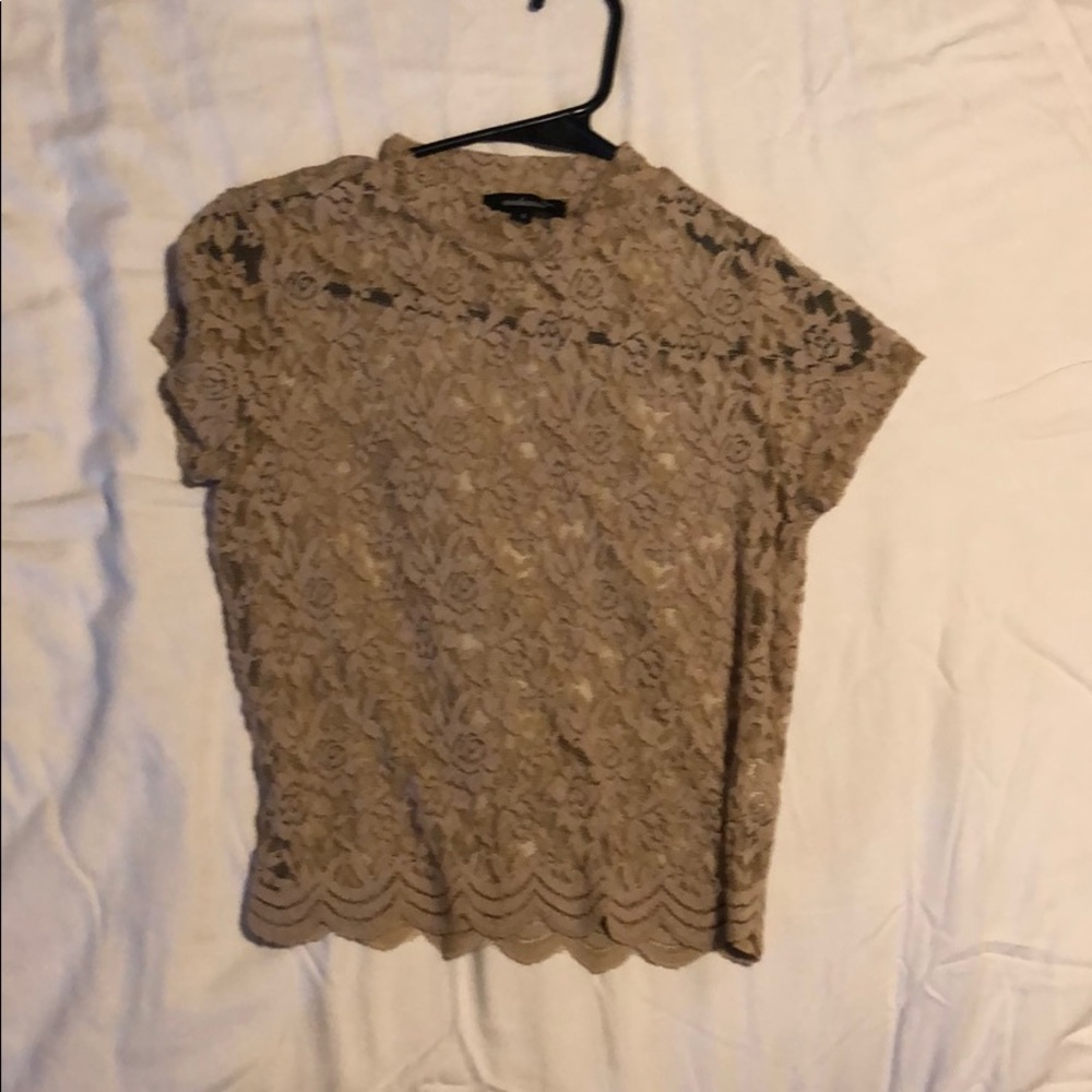 Lace crop top being short new size small